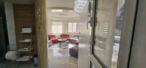 De Nice Suite
